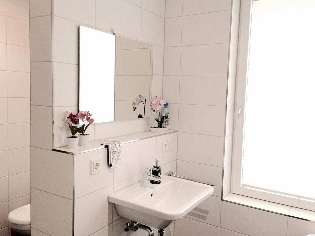 Rhein Melodie Riverview Luxury Konstanz Phòng bức ảnh